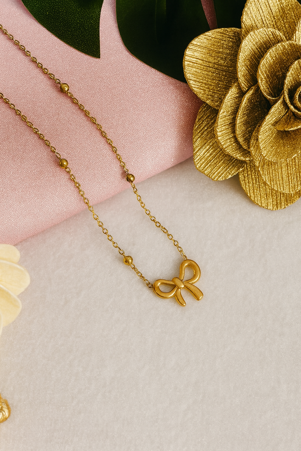 Golden Grace Bow Chain